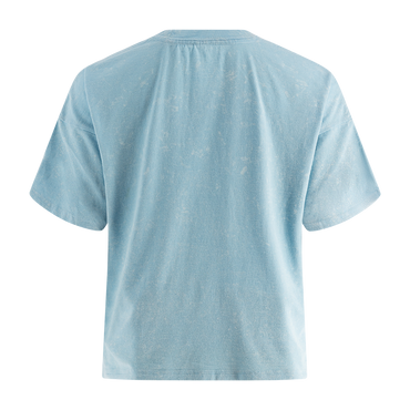 back of light blue crop top t-shirt