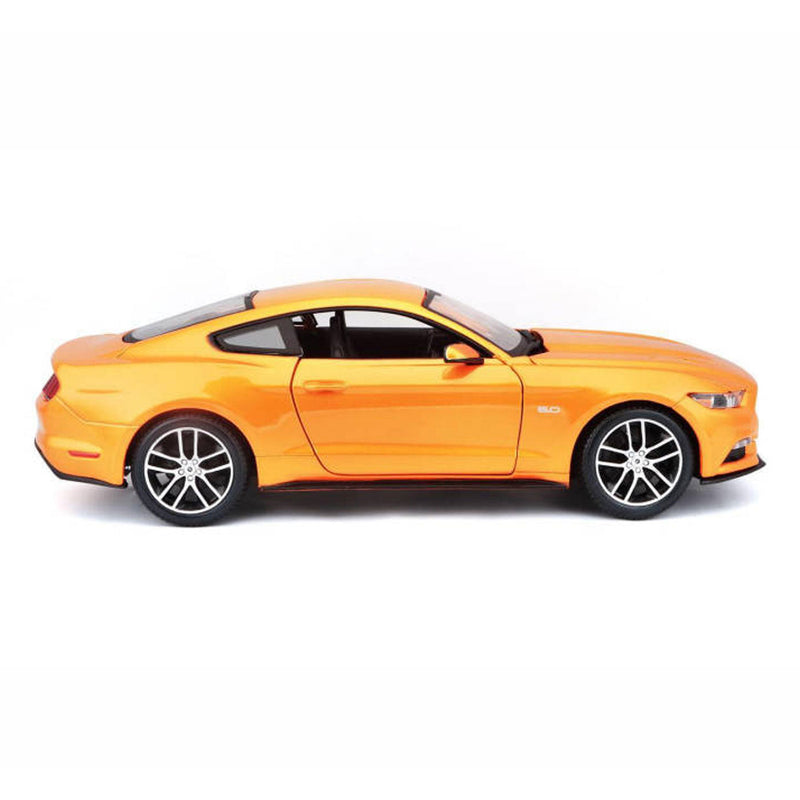 Ford Mustang 1:18 2015